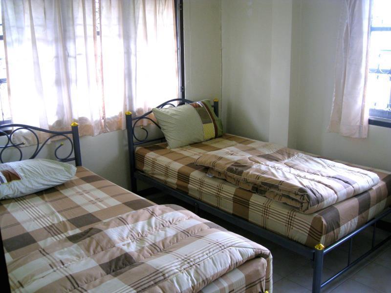 Sri Krung Guest House Phra Nakhon Si Ayutthaya Dış mekan fotoğraf