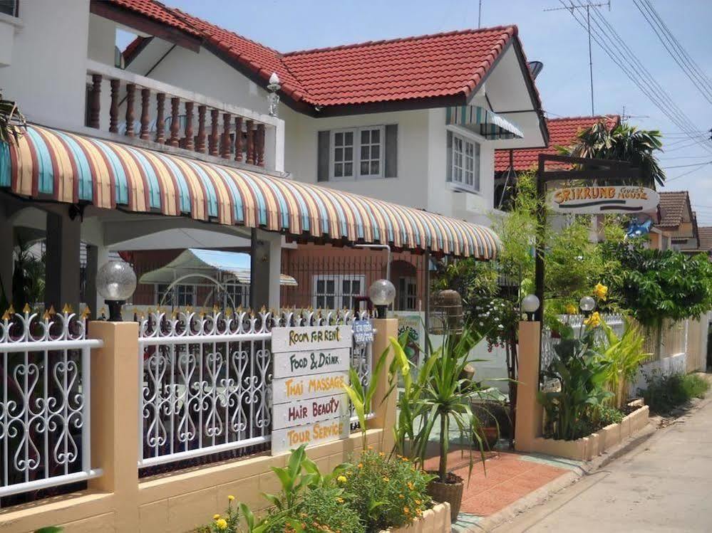 Sri Krung Guest House Phra Nakhon Si Ayutthaya Dış mekan fotoğraf